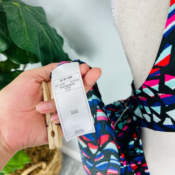 NWT Roxy Abstract Mosaic Circle Summer Colorful Open Back Dress - Picture 6 of 6